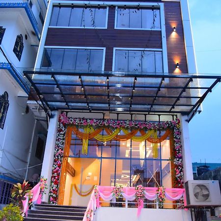Hotel Pavitra Purnia エクステリア 写真