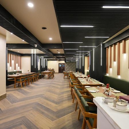 Hotel Pavitra Purnia エクステリア 写真