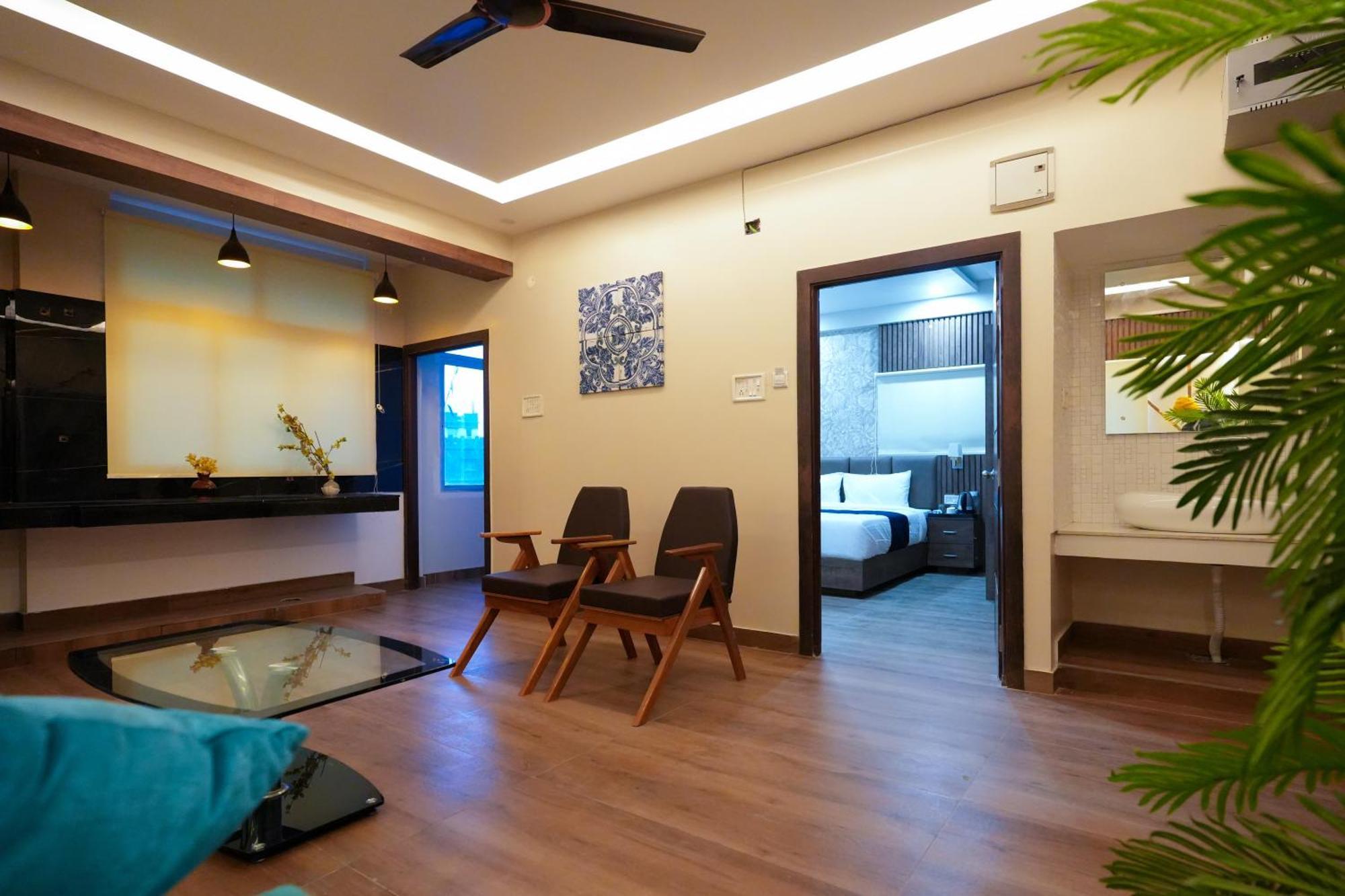 Hotel Pavitra Purnia エクステリア 写真