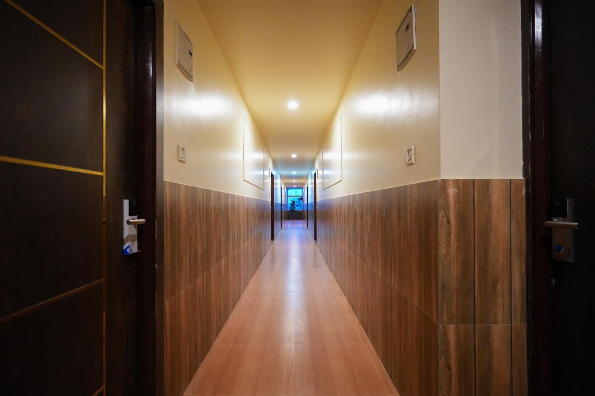 Hotel Pavitra Purnia エクステリア 写真